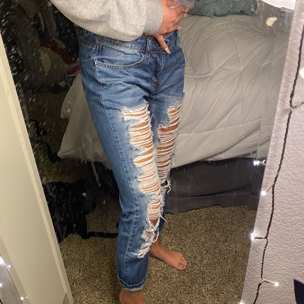 Fashion Nova boyfriend jeans